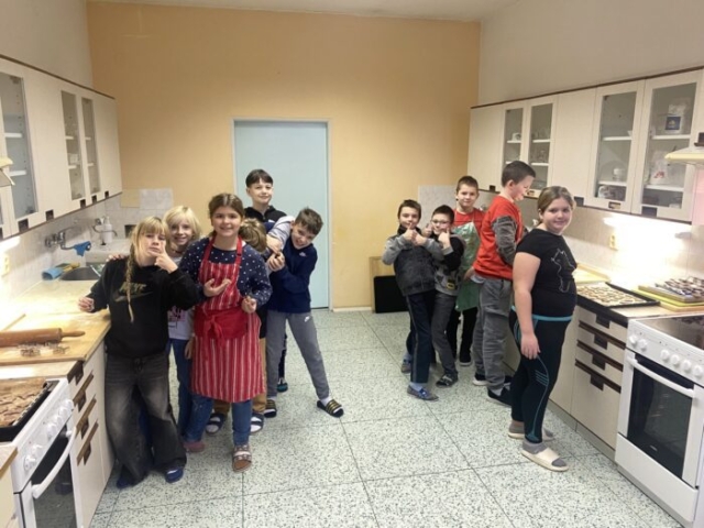 691D49EA-C665-4D70-88D3-C26A7644B6B1