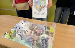 Ž&aacute;ci 7.A a 7.B staviteli středověk&yacute;ch měst 🏰